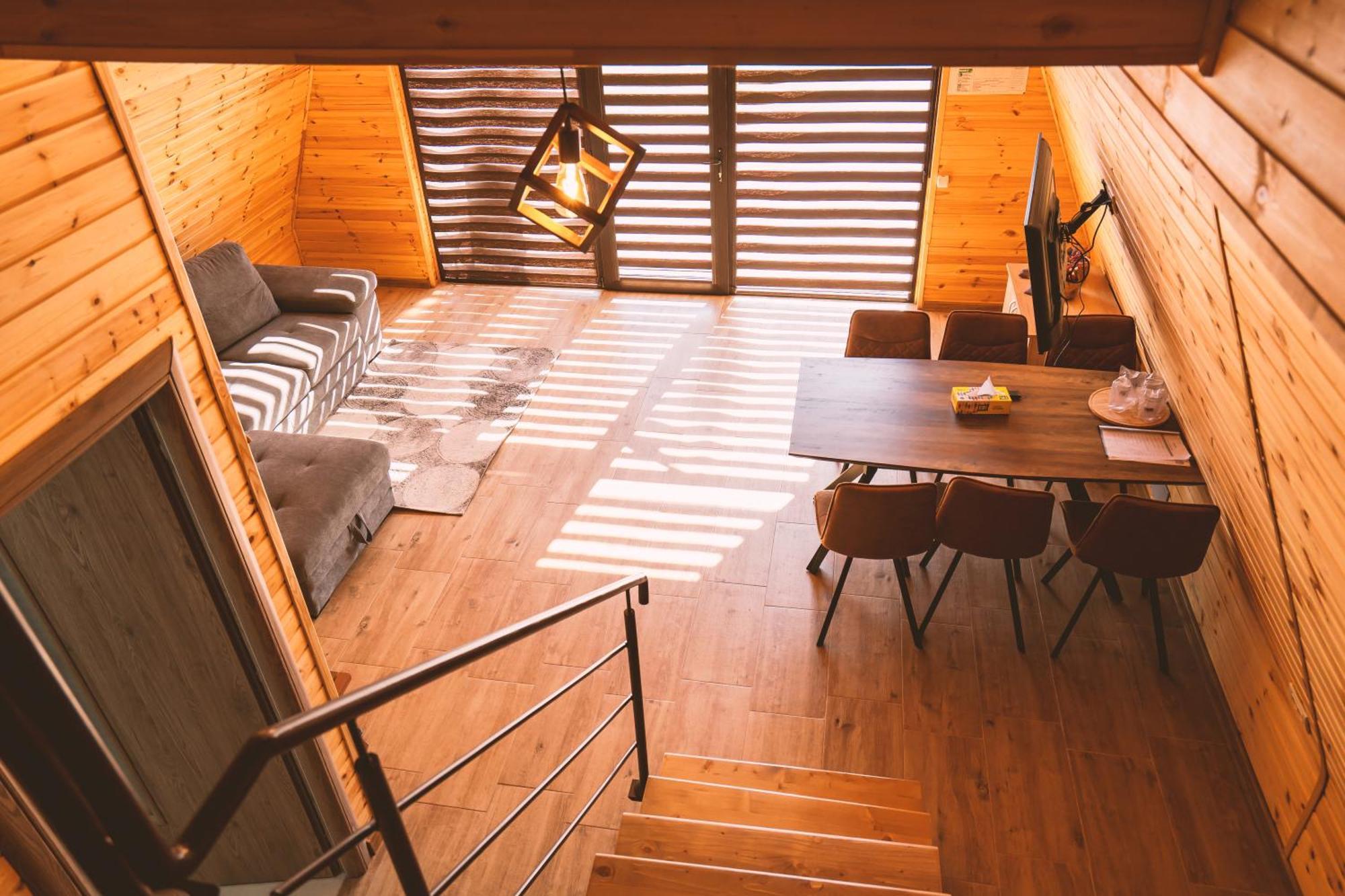 La Casute Hotel Capatineni-Paminteni Bagian luar foto