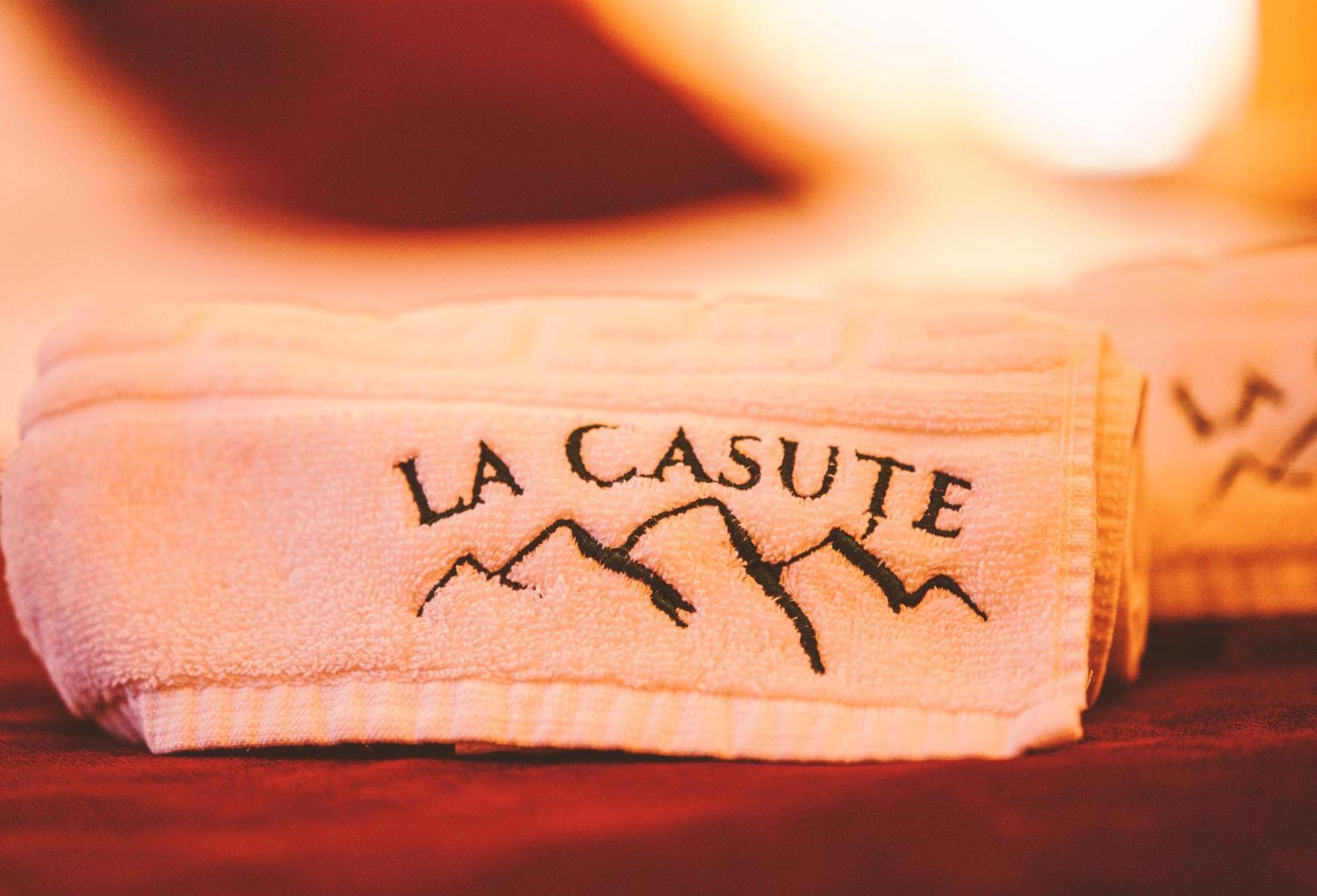 La Casute Hotel Capatineni-Paminteni Bagian luar foto
